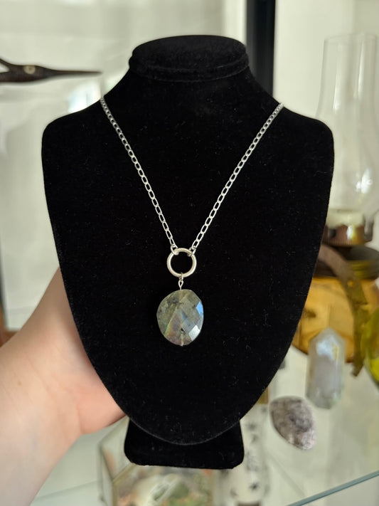 Labradorite O-Ring Necklace