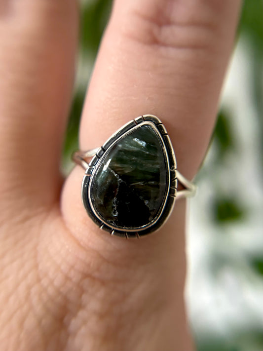 Seraphinite Ring - Size 8