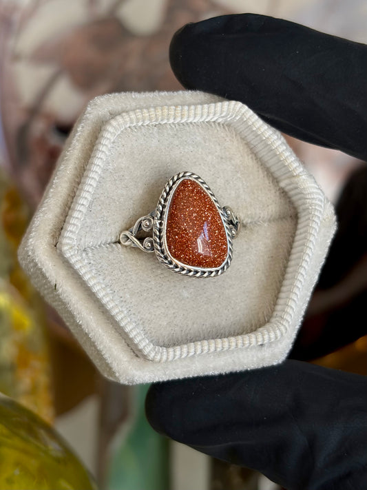 Golden Sand Stone Ring - Size 7