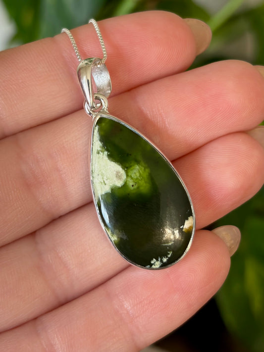 Chrome Chalcedony Necklace