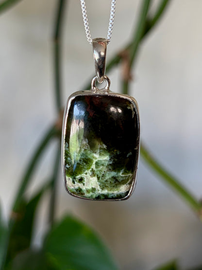 Chrome Chalcedony Necklace