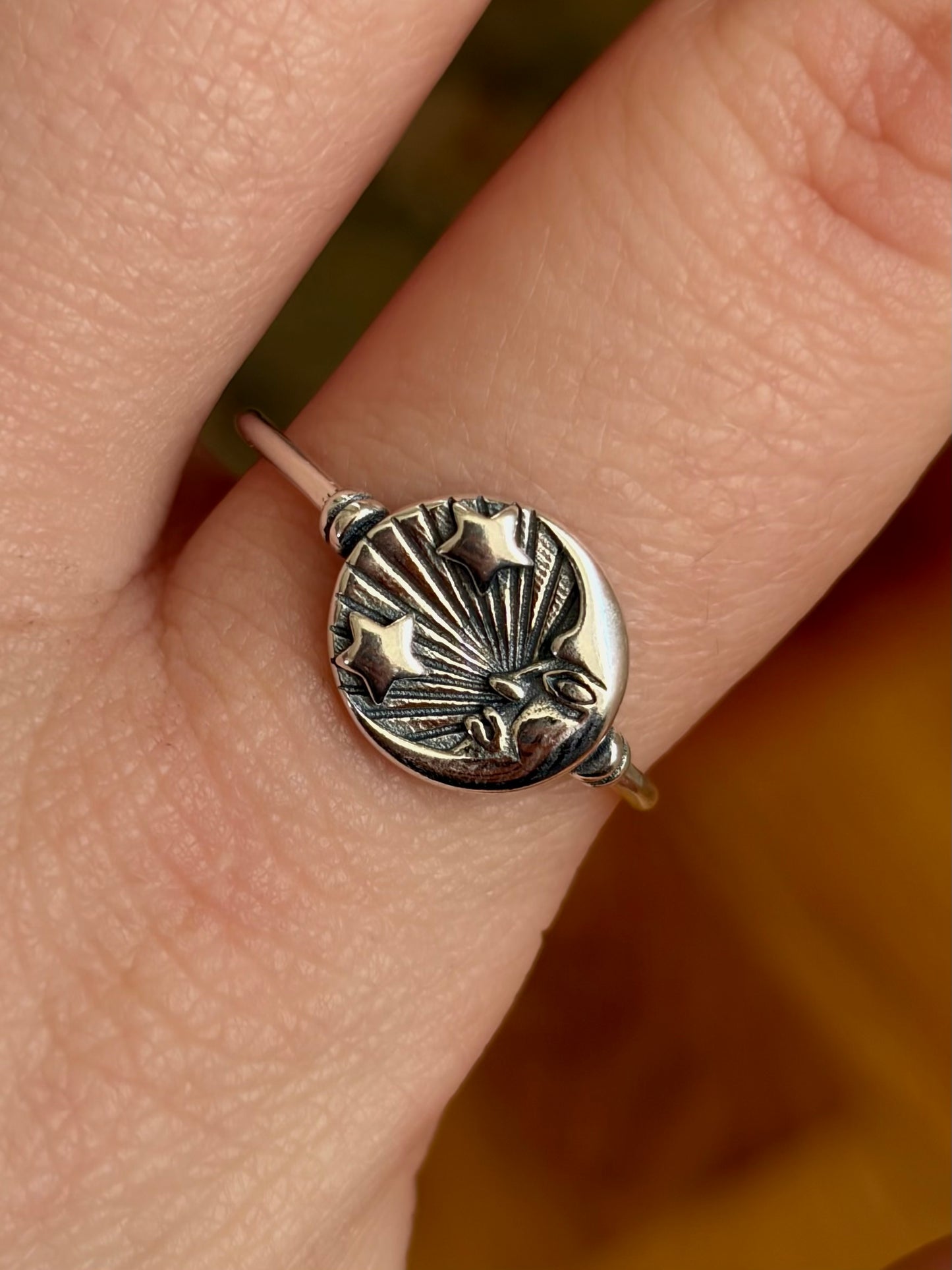 Nouveau Ring