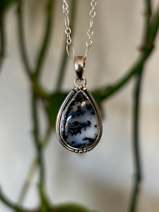 Dendritic Agate Necklace