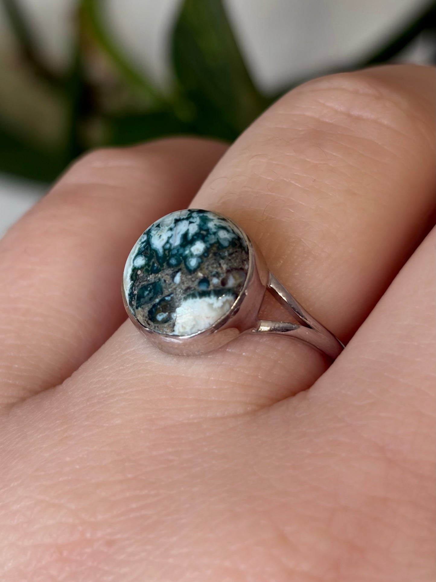 Green Seam Agate Ring - Size 7