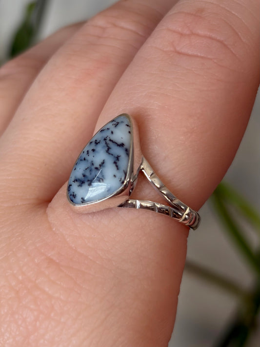 Dendritic Agate Ring - Size 8