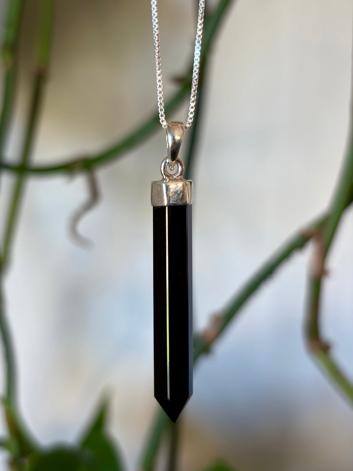 Black Onyx Point Necklace