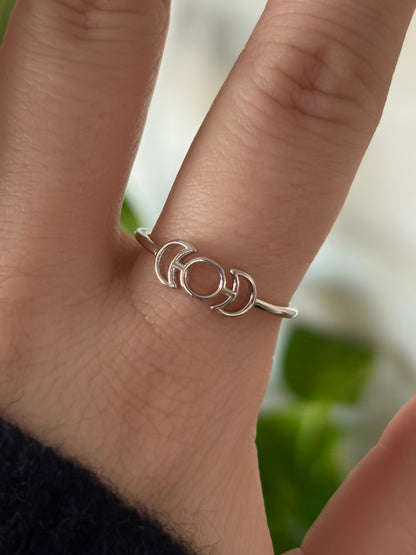 Hollow Goddess Ring