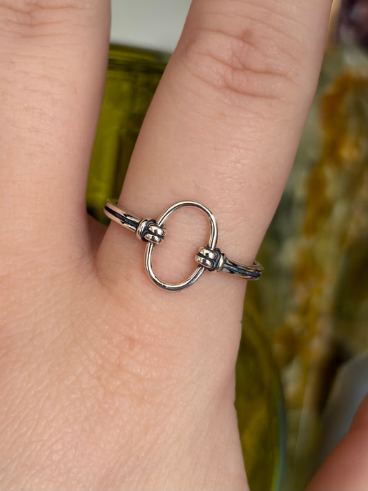 Continuum Ring