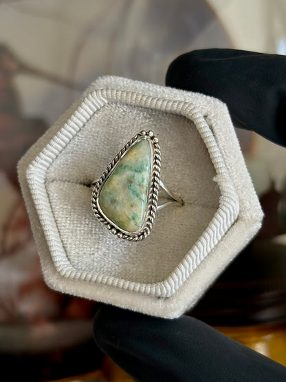 Mariposite Ring - Size 7