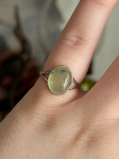Prehnite Ring - Size 6