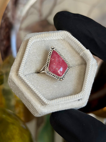 Thulite Ring - Size 6