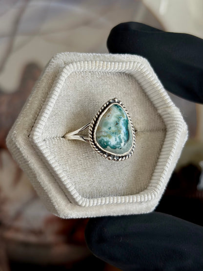 Green Seam Agate Ring - Size 10