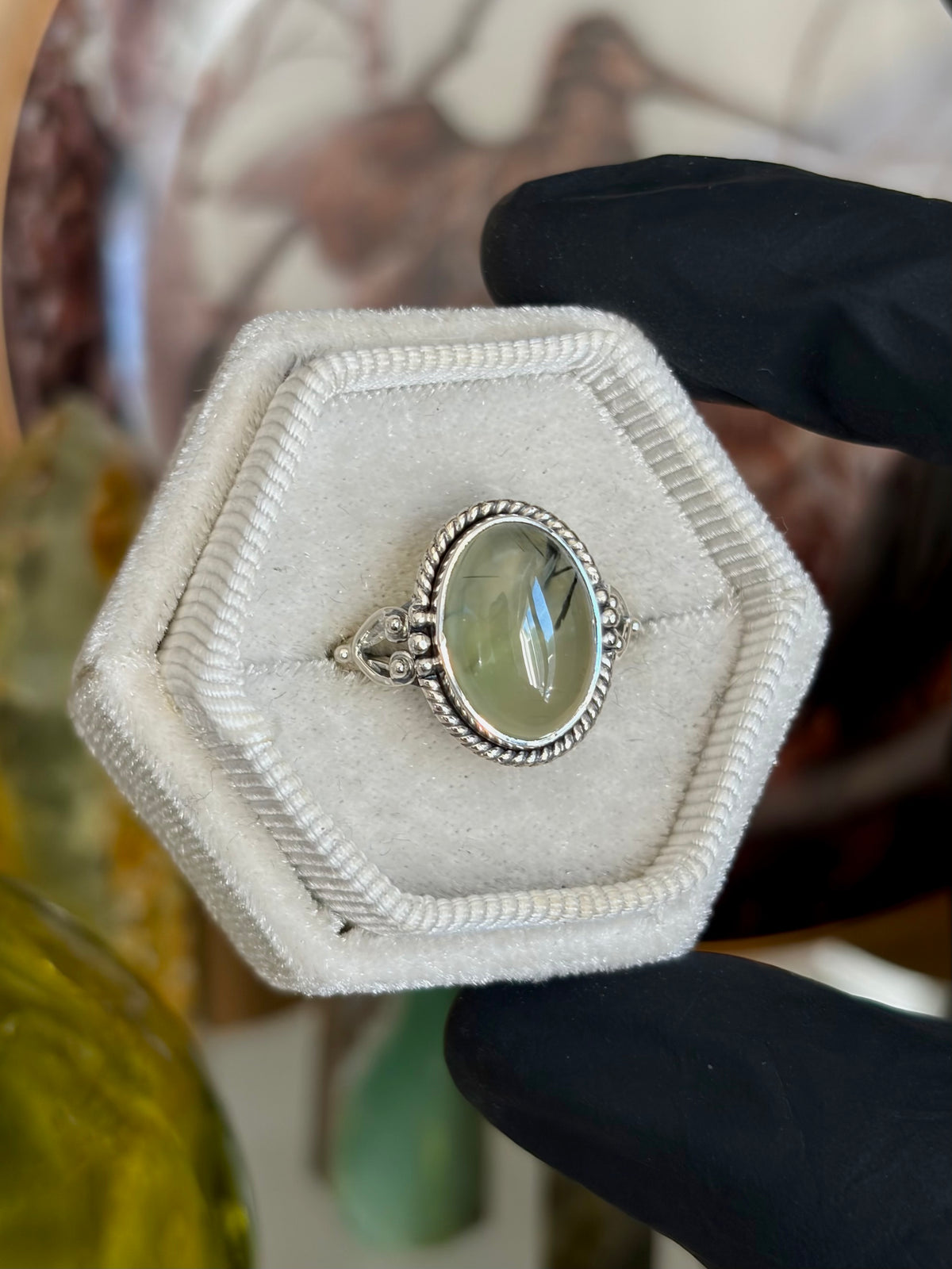 Prehnite Ring - Size 8