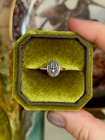 Widow Ring