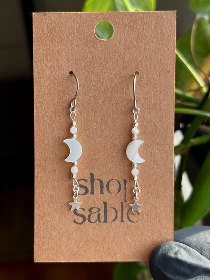 Lucent Mother of Pearl Earrings