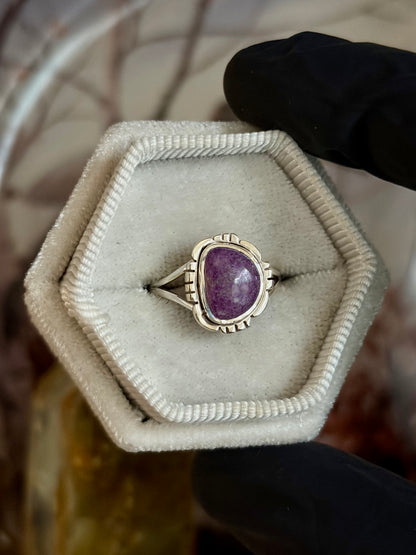 Stichtite Ring - Size 6
