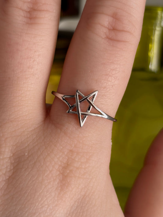 Scrawl Ring
