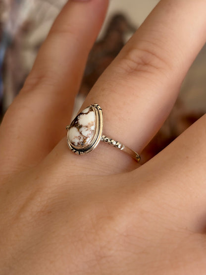 Wild Horse Magnesite Ring - Size 7