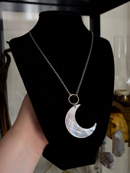 Mother of Pearl Crescent O-Ring Necklace