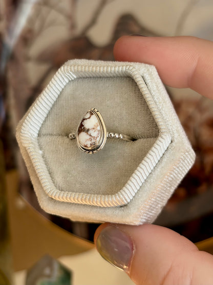 Wild Horse Magnesite Ring - Size 7