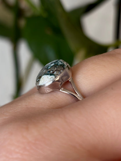 Green Seam Agate Ring - Size 7