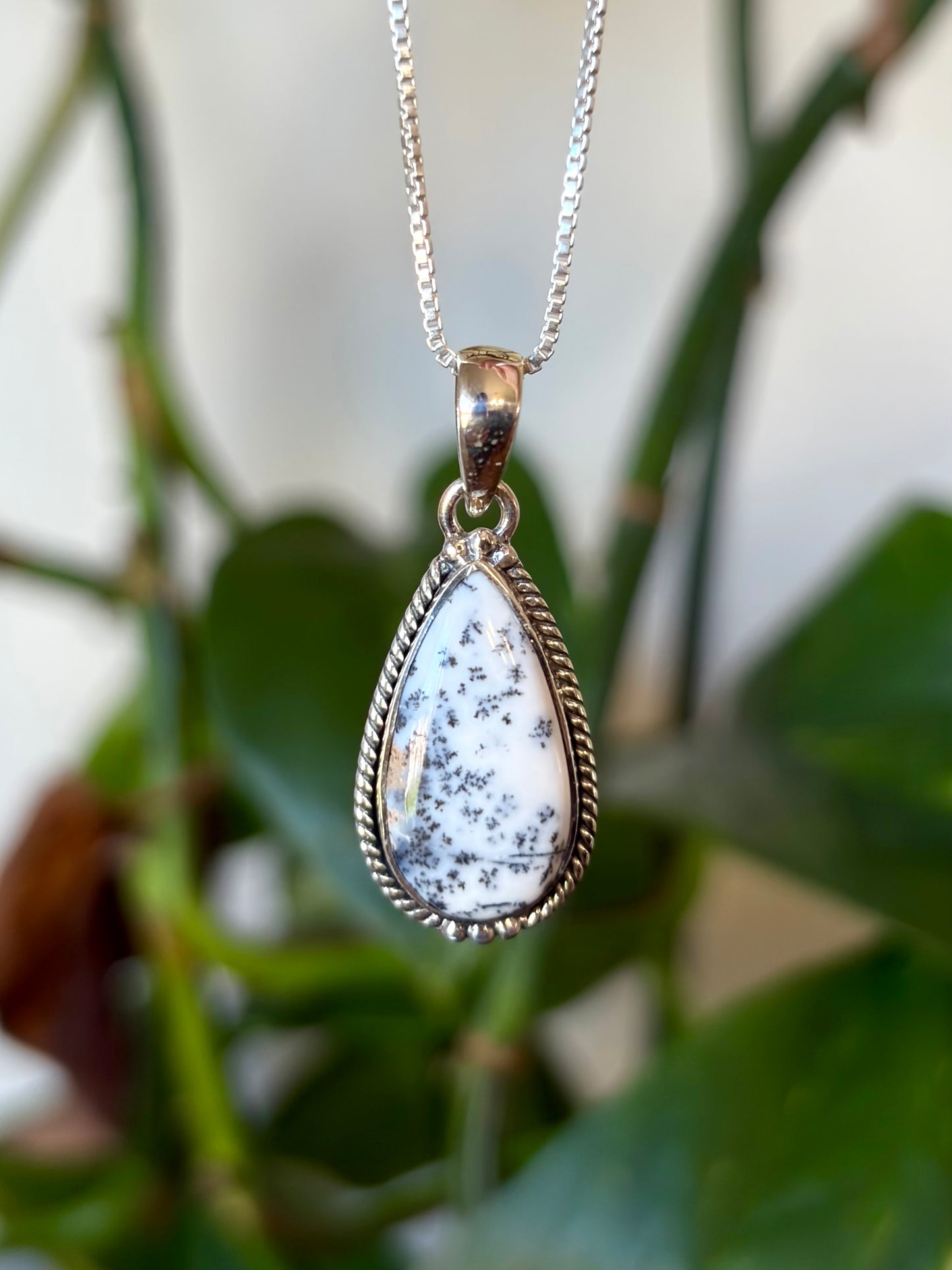 Dendritic Agate Necklace