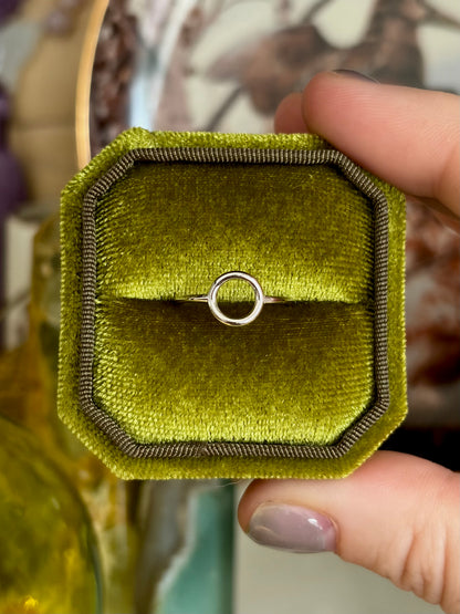 Circle Ring