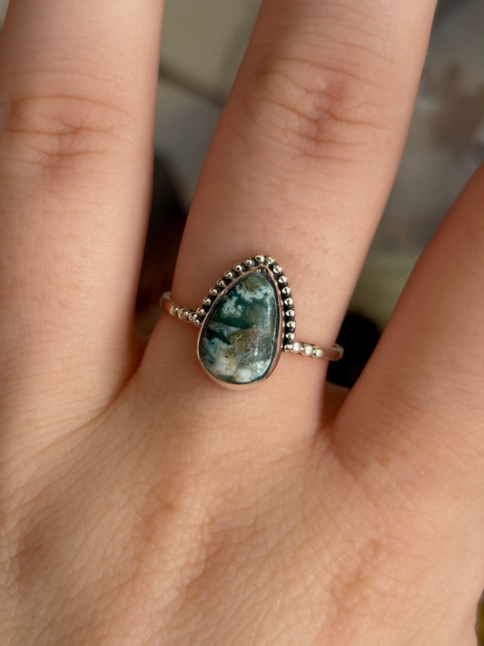 Green Seam Agate Ring - Size 8
