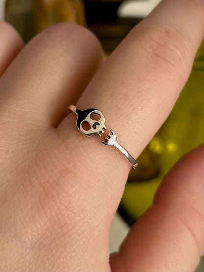 Skull Ring