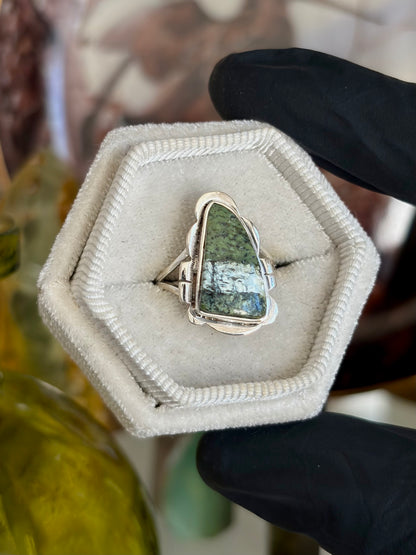 Chrysotile Ring - Size 5