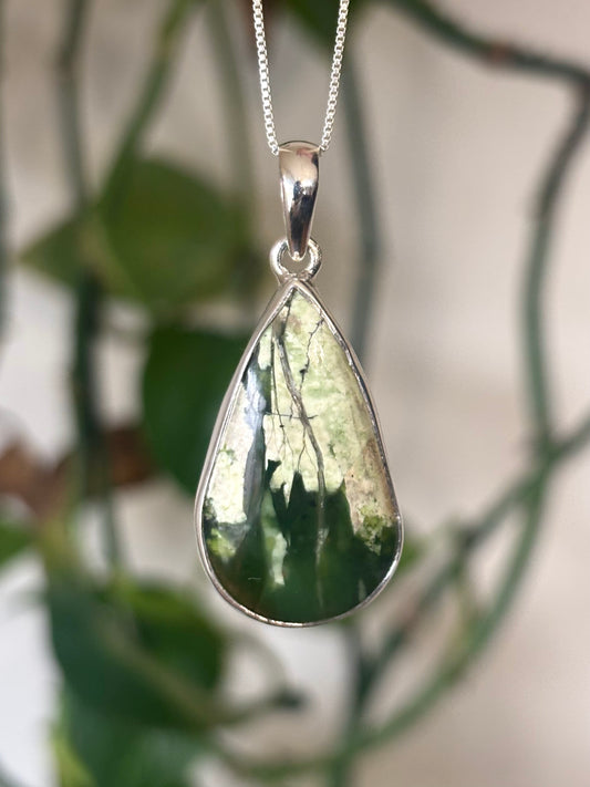 Chrome Chalcedony Necklace