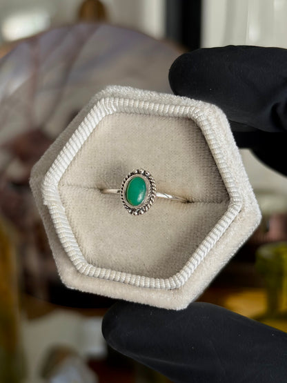 Chrysoprase Ring - Size 7