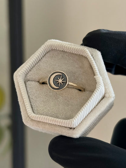 Nyx Ring