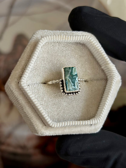 Green Seam Agate Ring - Size 5