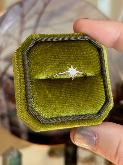 Gleam Ring