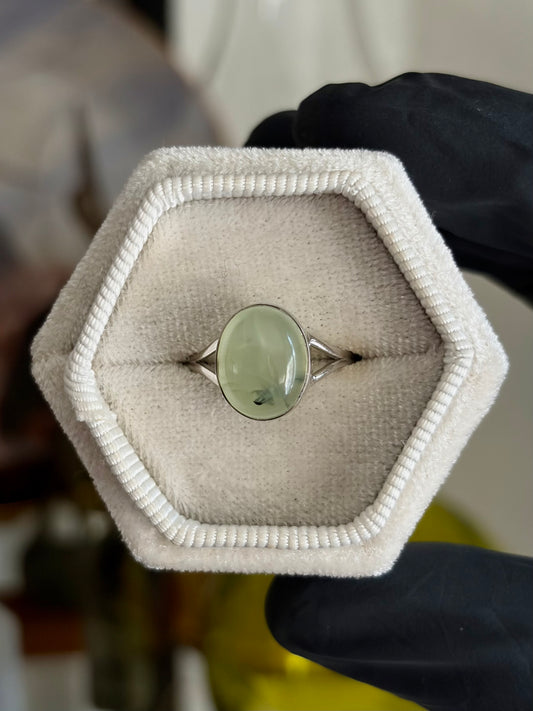 Prehnite Ring - Size 6