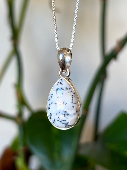 Dendritic Agate Necklace