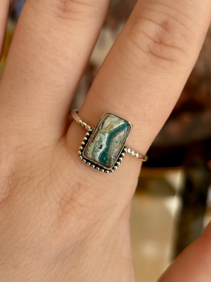 Green Seam Agate Ring - Size 10