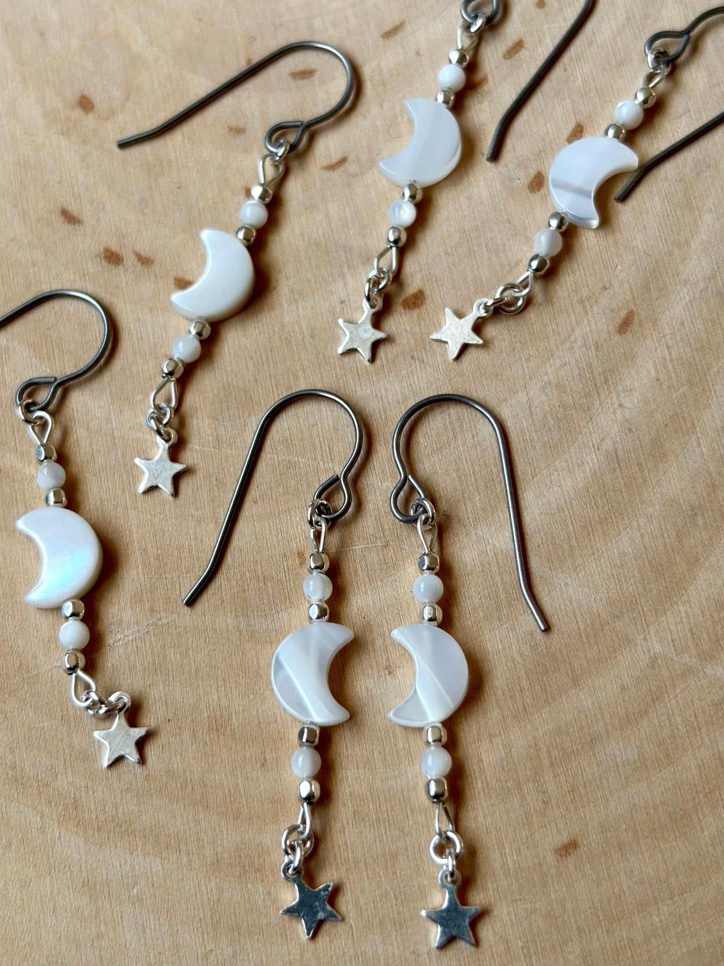 Lucent Mother of Pearl Earrings