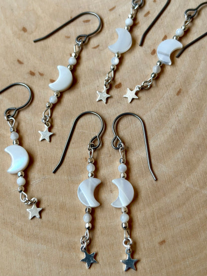 Lucent Mother of Pearl Earrings