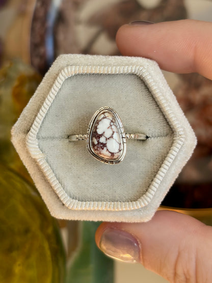Wild Horse Magnesite Ring - Size 10