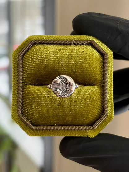Nouveau Ring