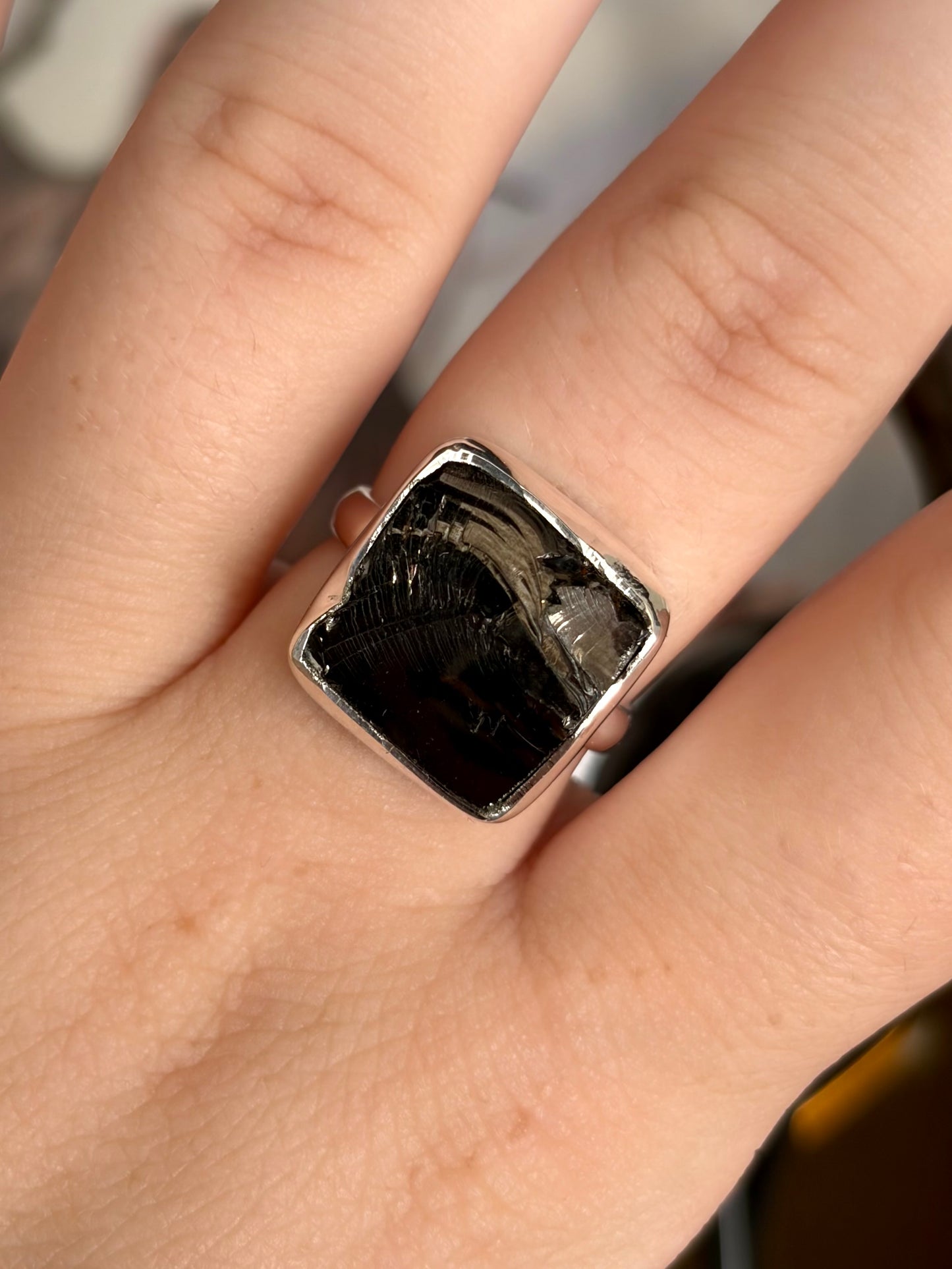 Shungite Ring - Size 8