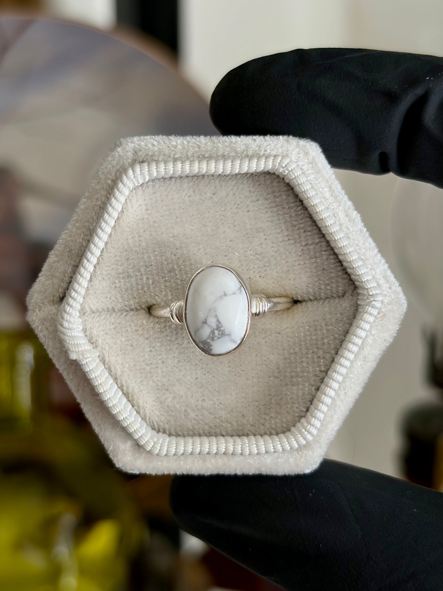 Howlite Ring - Size 6