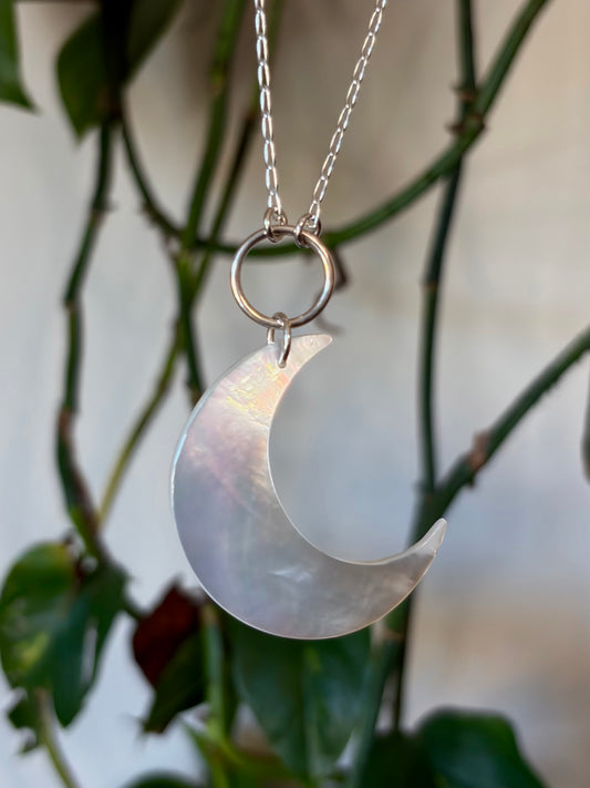 Mother of Pearl Crescent O-Ring Necklace