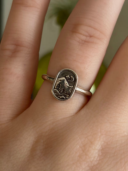 Horizon Line Ring