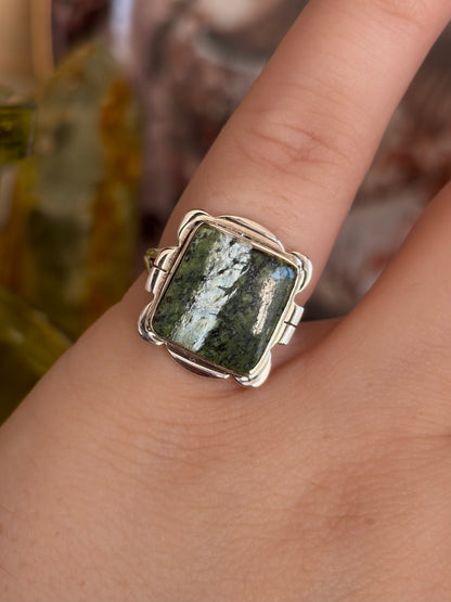 Chrysotile Ring - Size 6