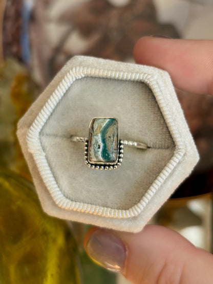 Green Seam Agate Ring - Size 10