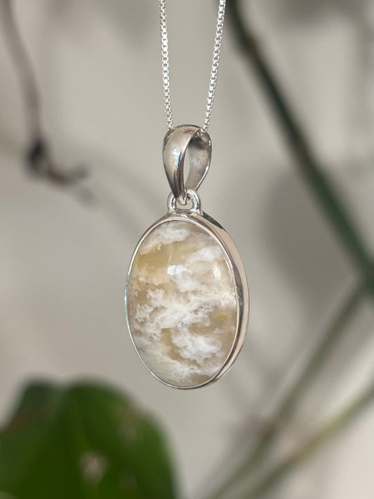 Plume Agate Necklace