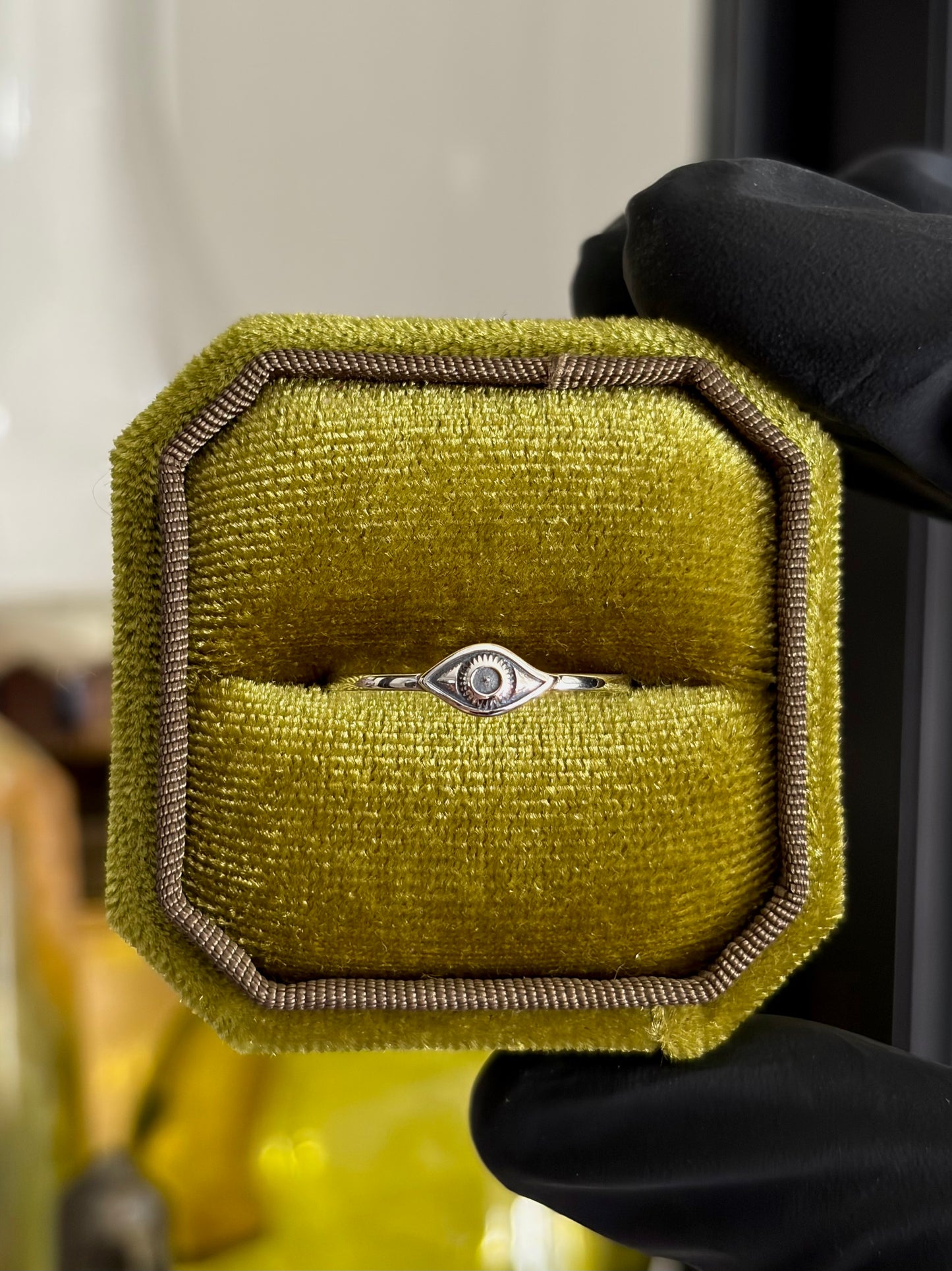 Retrospect Ring